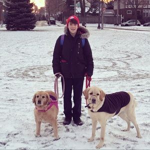 Meet your Posher, Claudia